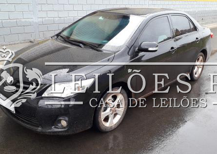 LOTE 020 - Toyota Corolla Sedan 2.0 Dual VVT-i XEI 2014