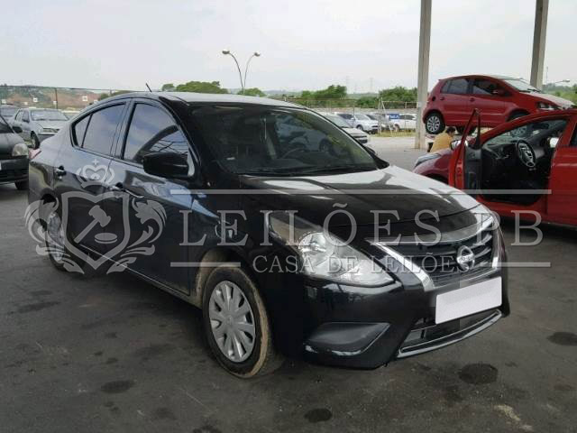 LOTE 039 - NISSAN VERSA SV 1.6 16V 2016