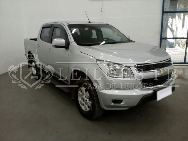 LOTE 026 - S10 LTZ 2.5 4x2 (Cab Dupla) 2015