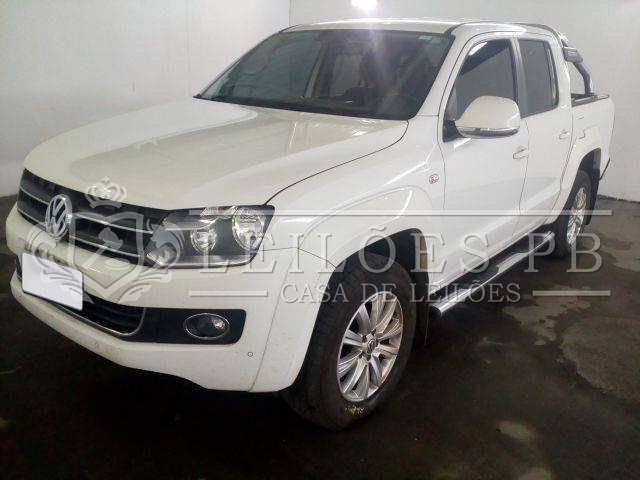 LOTE 039 - VOLKSWAGEN AMAROK HIGHLINE 4MOTION 2013