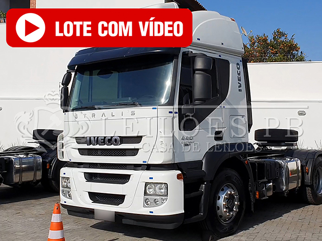 LOTE 002 - Iveco Stralis 440 6x2 2014