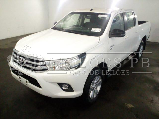 LOTE 035 - TOYOTA HILUX 2.7 CD SR 2019