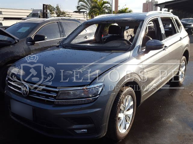 LOTE 005 - Volkswagen Tiguan Allspace Comfortline 1.4 2018