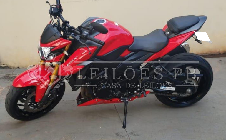 Lote 011 - SUZUKI GSX-S750A 2018