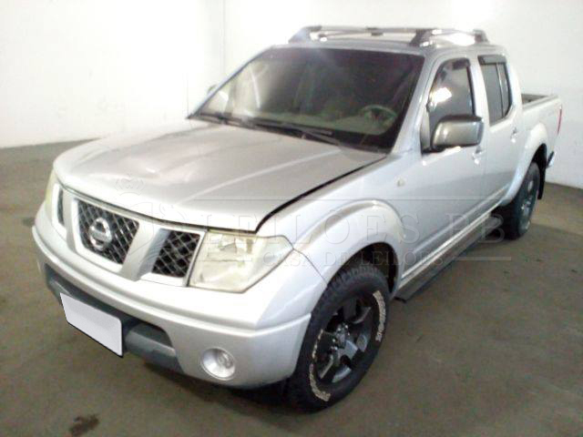 LOTE 027 - NISSAN Frontier 2.5 TD CD SV Attack 4x2 2014