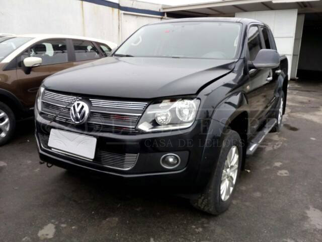 LOTE 035 - Volkswagen Amarok HighLine 2.0 TDi 4x4 2015