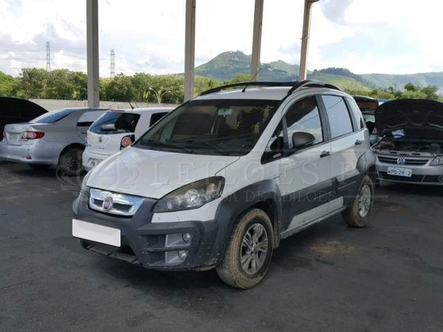 LOTE 031 - FIAT IDEA ADVENTURE 1.8 16V 2014