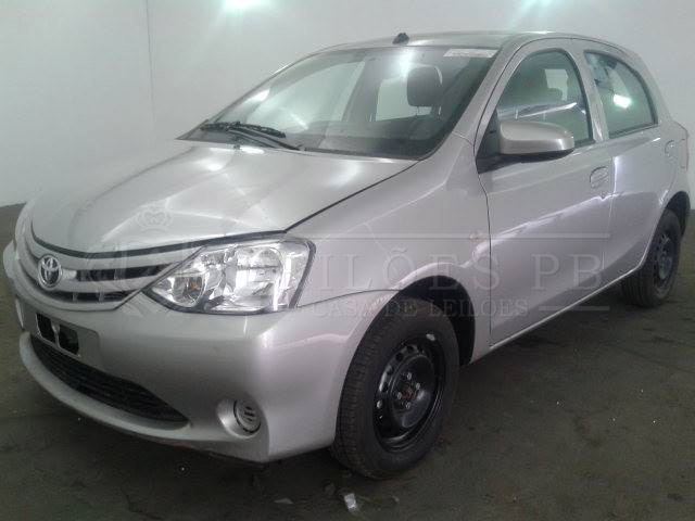 LOTE 036 - Toyota Etios L3 x 2016