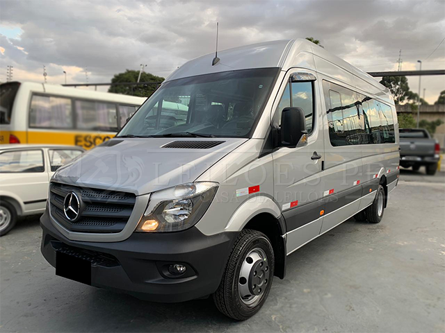 LOTE 015 - Mercedes-Benz Sprinter 2.1 CDI 515 Van 20+1 2019