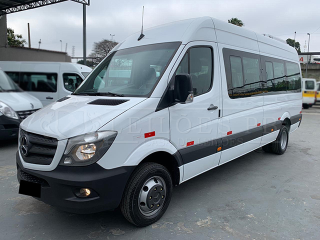 LOTE 019 - Mercedes-Benz  Sprinter 515 Extra Longa 17+1 L 2019