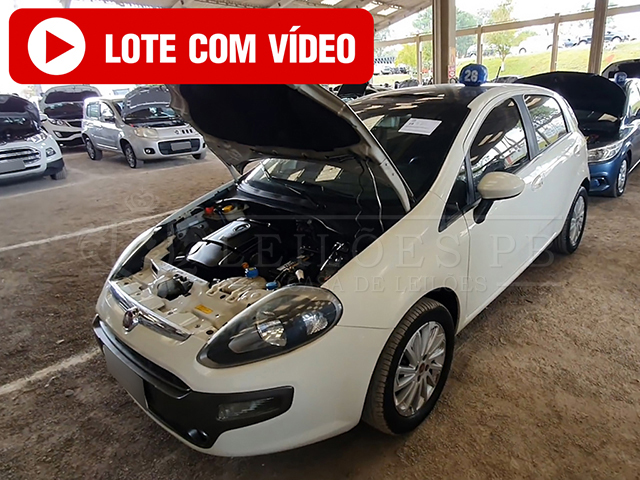 LOTE 014 - Fiat Punto Essence SP 1.6 Flex 16V 5p 2016