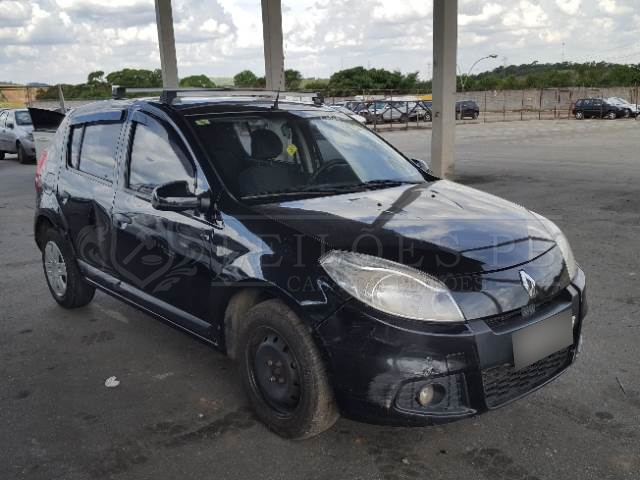 LOTE 023 - RENAULT SANDERO EXPRESSION 1.6 2013