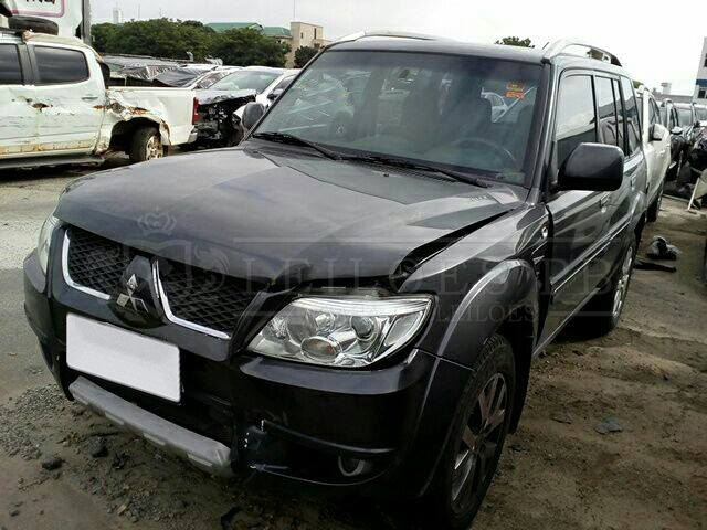 LOTE 003 - Mitsubishi Pajero TR4 2.0 16V 4x2 2014