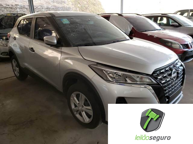 LOTE 014 NISSAN KICKS 2024