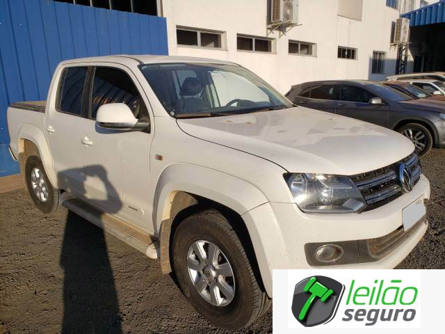 LOTE 030 VOLKSWAGEN/AMAROK HIGHLINE 4MOTION 2.0 TDI BITURBO 2015