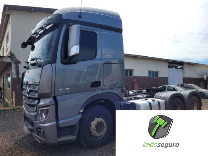 LOTE 006 MERCEDES BENZ ACTROS 2022