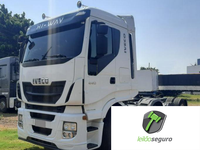 LOTE 009 IVECO STRALIS 440 2017