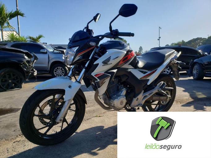 LOTE 018  HONDA CB 250 2019