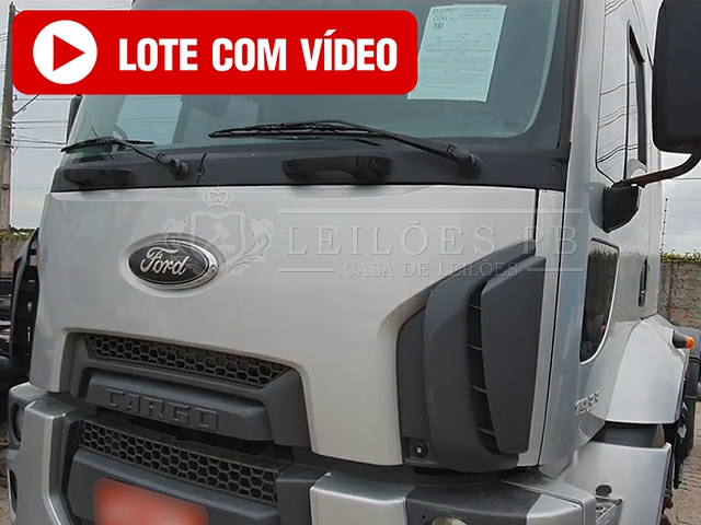 LOTE 007 - Ford Cargo 1933 TL Cab Ext 2013