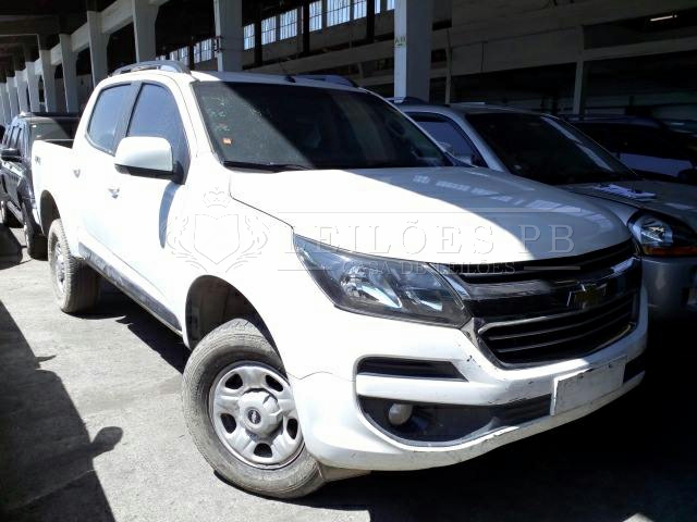 LOTE 028 - Chevrolet S10 Executive 4x4 2.8 Turbo Electronic 2012