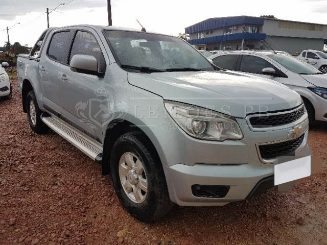 LOTE 030 - CHEVROLET S10 CABINE DUPLA LT 2.8 2013